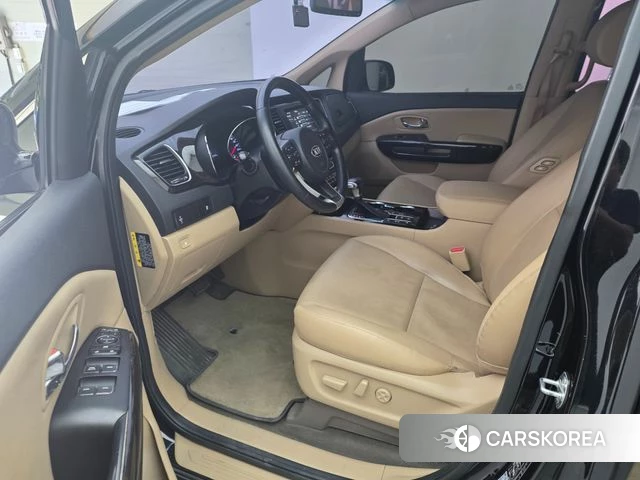 Kia The New Carnival id 4856015 из Кореи 13