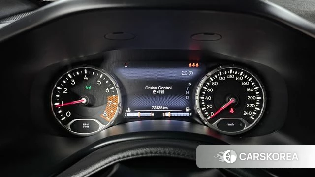 Jeep Renegade id 3843511 из Кореи 18