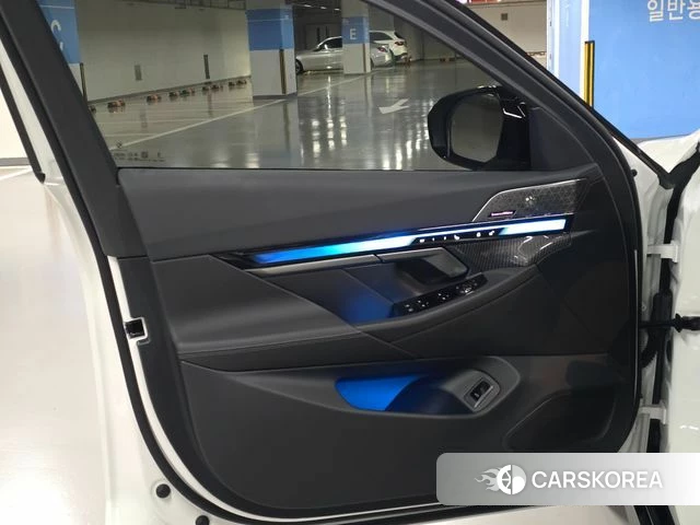 BMW i5 (G60) id 4979933 из Кореи 18