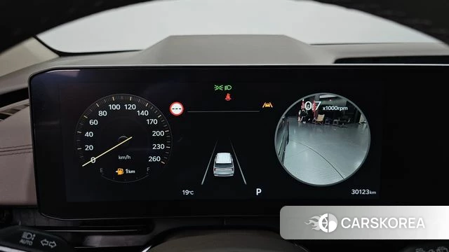 Kia The New Carnival 4th Generation id 5026418 из Кореи 18