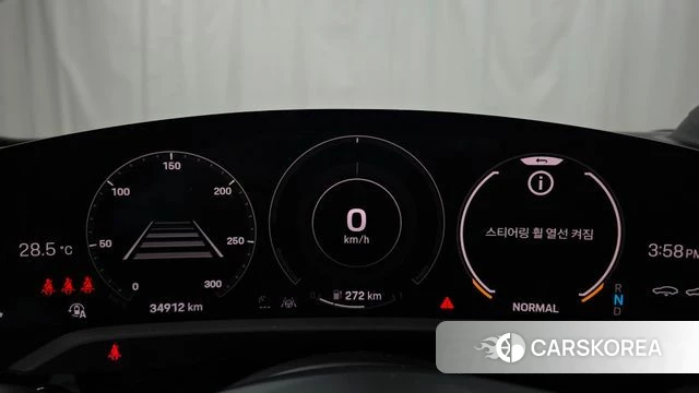 Porsche Taycan id 4670447 из Кореи 18