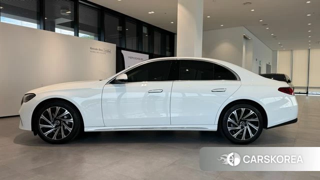 Mercedes-Benz E-Class W214 id 4979946 из Кореи 18