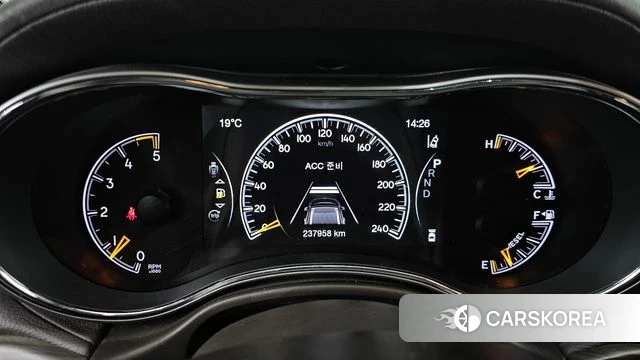 Jeep Grand Cherokee id 4988315 из Кореи 32