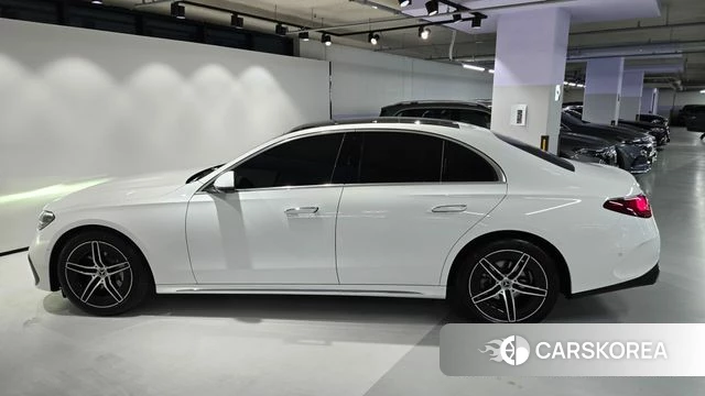 Mercedes-Benz E-Class W214 id 4964144 из Кореи 18
