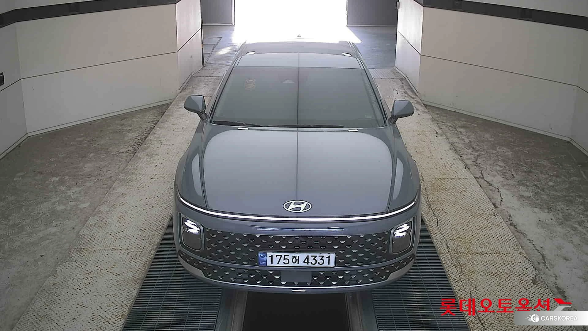 Hyundai Grandeur Hybrid id 4990007 из Кореи 35
