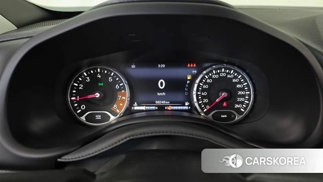 Jeep Renegade id 4936715 из Кореи 31