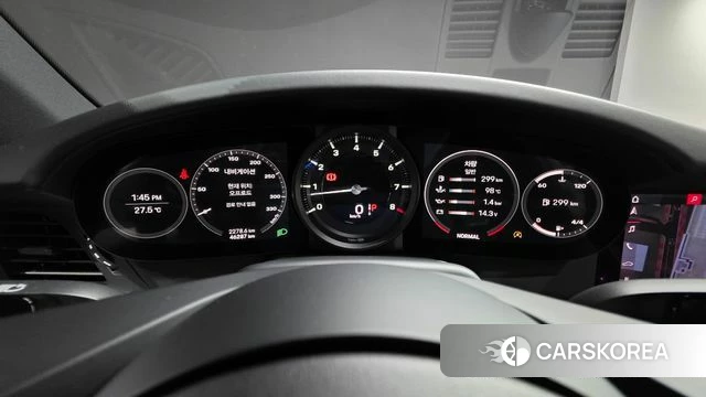 Porsche 911(992) id 4770032 из Кореи 29