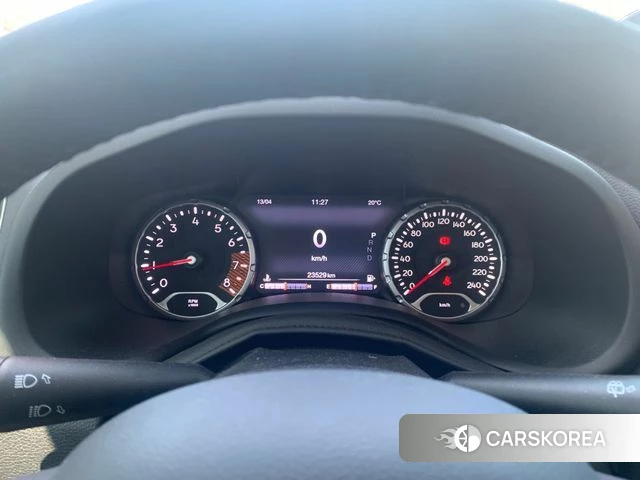 Jeep Renegade id 5013060 из Кореи 8