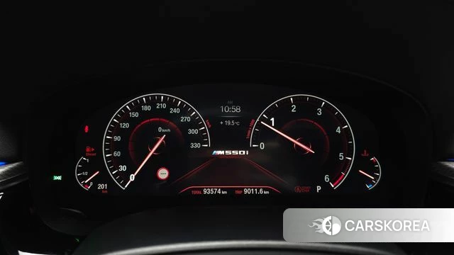BMW 5 Series (G30) id 5018564 из Кореи 29