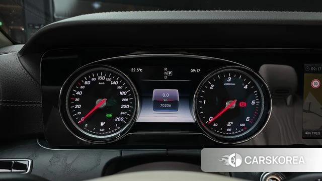 Mercedes-Benz E-Class W213 id 4953018 из Кореи 30
