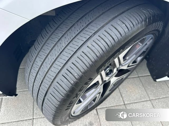 Hyundai Grandeur (GN7) id 4700505 из Кореи 18