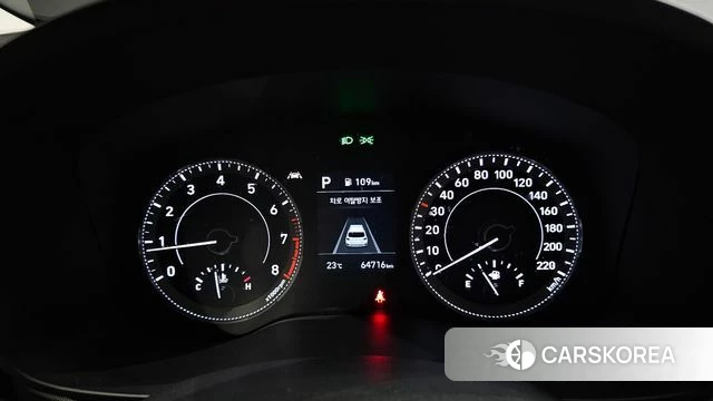 Hyundai Venue id 5017599 из Кореи 18