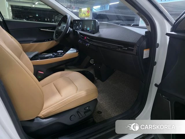 Kia EV6 id 5022517 из Кореи 18