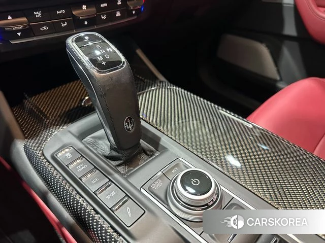 Maserati Levante id 5011660 из Кореи 13