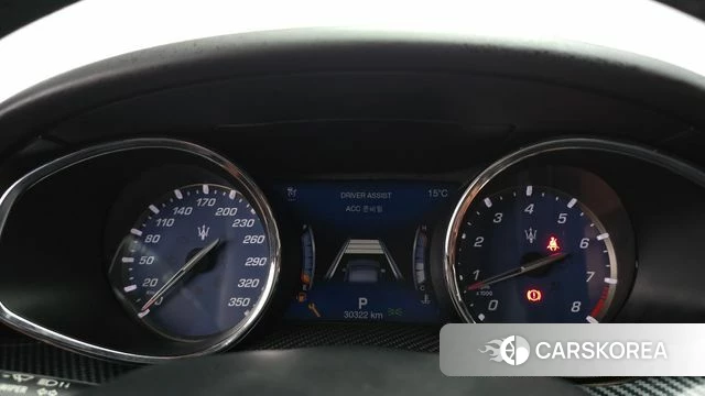 Maserati Quattroporte id 5048466 из Кореи 18