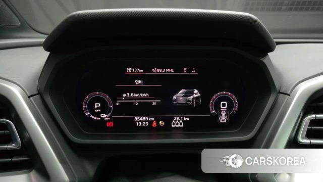 Audi Q4 e-Tron (F4) id 4985720 из Кореи 33
