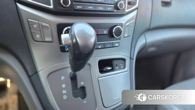 Hyundai The New Grand Starex id 5048181 из Кореи 12