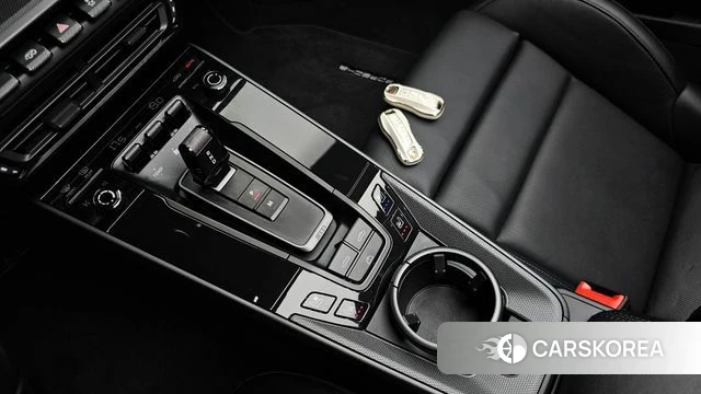Porsche 911(992) id 4964815 из Кореи 37