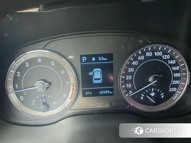 Hyundai Venue id 4769681 из Кореи 18