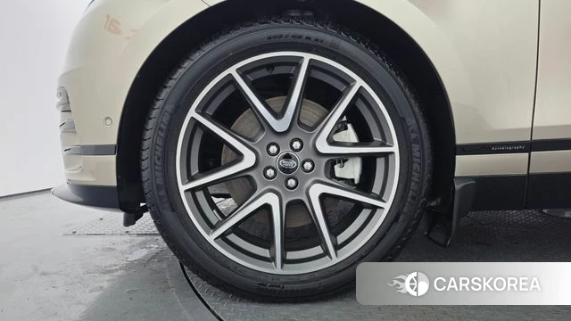 Land Rover Range Rover Velar id 4990227 из Кореи 18