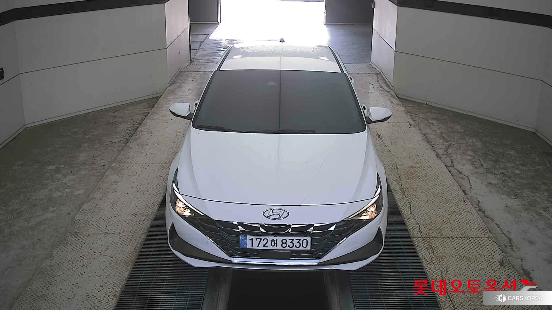 Hyundai Avante Hybrid id 5001030 из Кореи 36