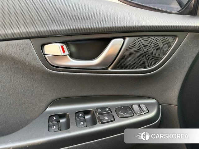 Hyundai The New Kona id 5022710 из Кореи 14