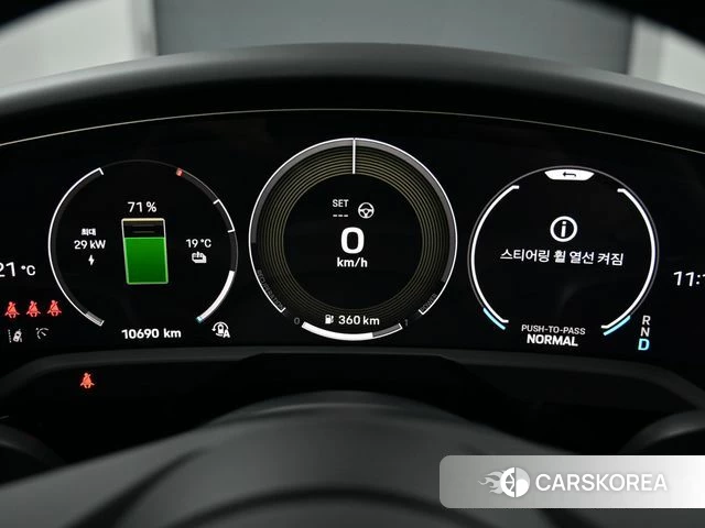 Porsche Taycan id 4984927 из Кореи 18