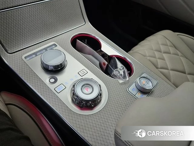 Genesis GV80 id 5001957 из Кореи 18