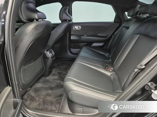 Hyundai Ionic 6 id 5021250 из Кореи 18