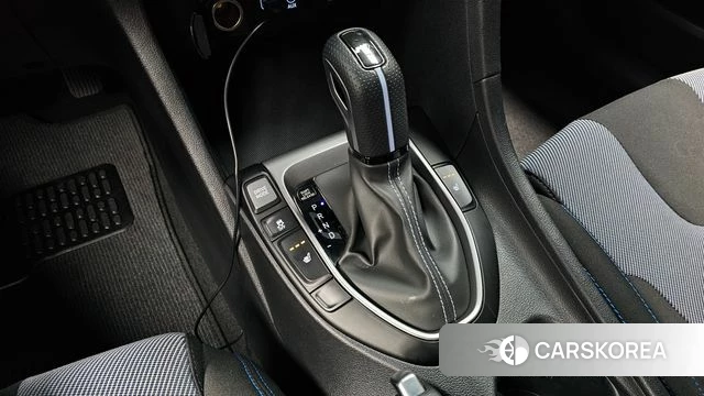 Hyundai Veloster (JS) id 5013881 из Кореи 29