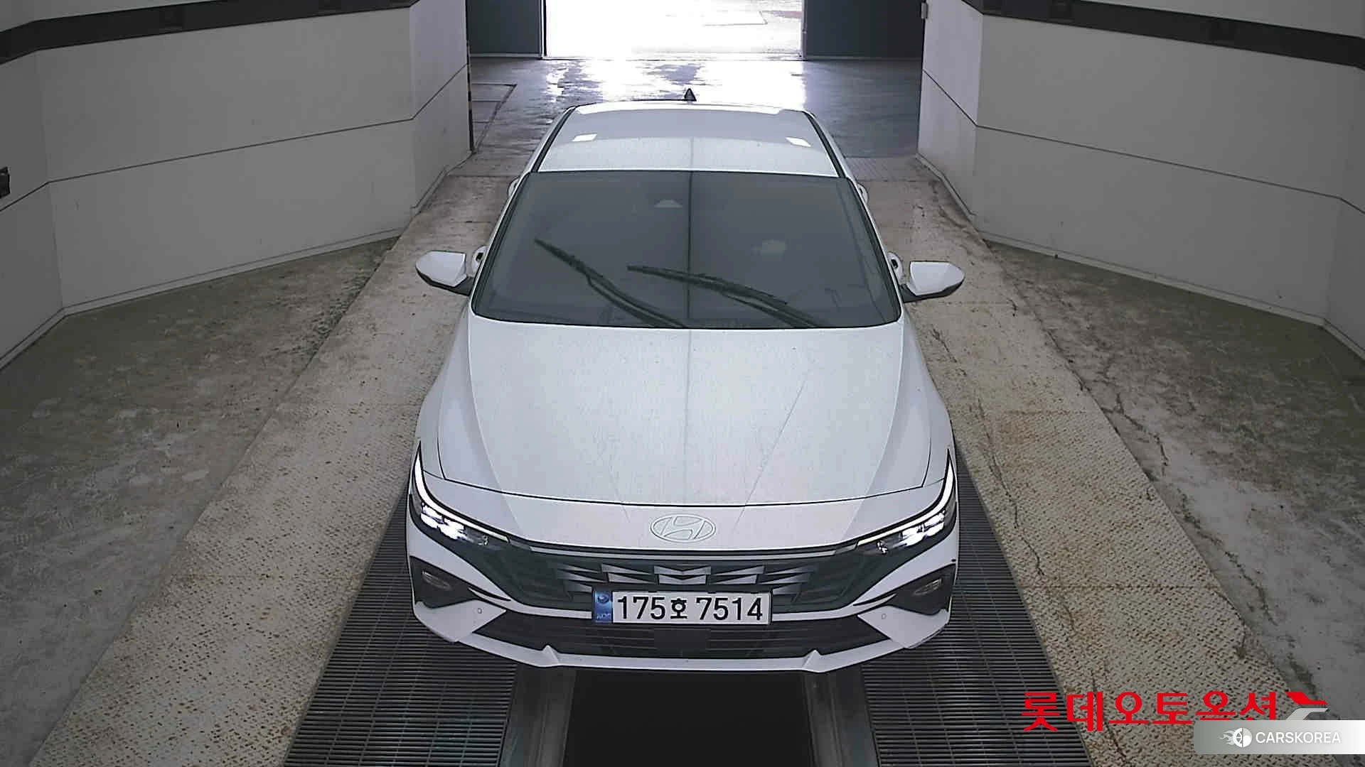 Hyundai Avante id 4984604 из Кореи 34