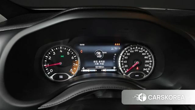 Jeep Renegade id 4661794 из Кореи 29