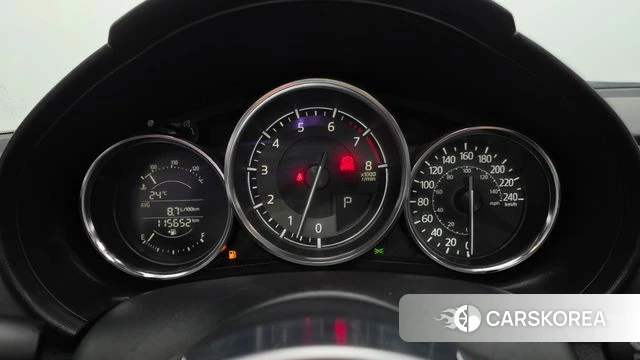 Mazda MX-5 MIATA id 4918733 из Кореи 29