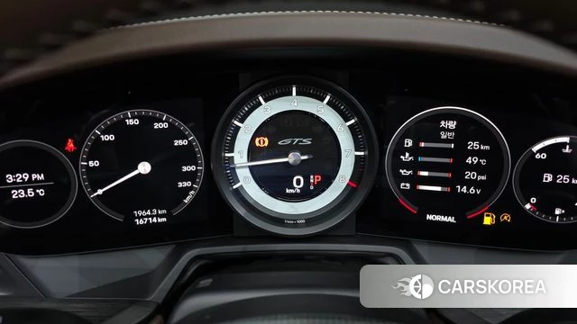 Porsche 911(992) id 4986501 из Кореи 18