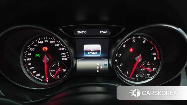 Mercedes-Benz GLA-Class X156 id 5024165 из Кореи 29