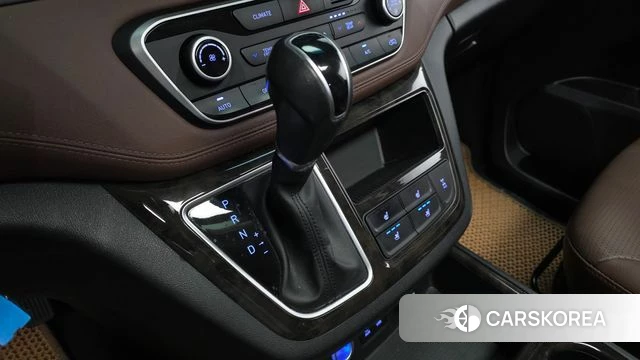 Hyundai The New Grand Starex id 4776311 из Кореи 32