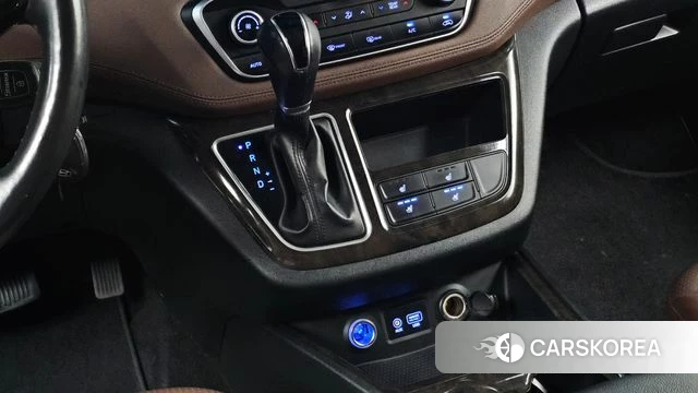 Hyundai The New Grand Starex id 4727993 из Кореи 27