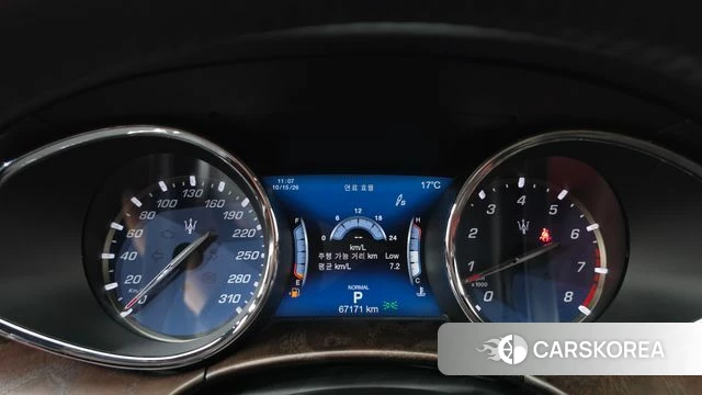 Maserati Quattroporte id 4993126 из Кореи 31