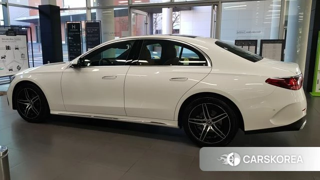 Mercedes-Benz E-Class W214 id 4934515 из Кореи 18