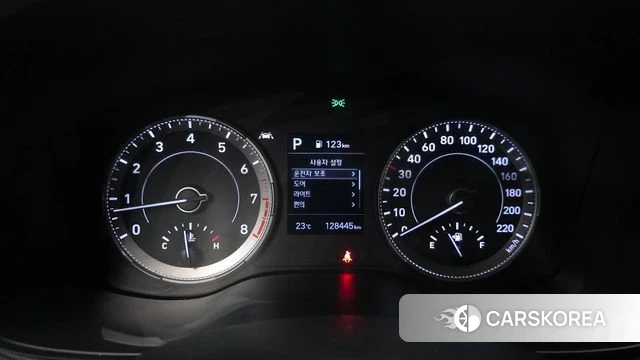 Hyundai Venue id 5018409 из Кореи 33