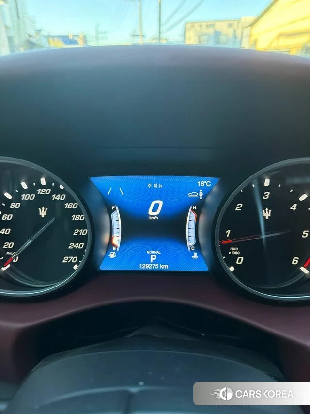 Maserati Levante id 5041603 из Кореи 17