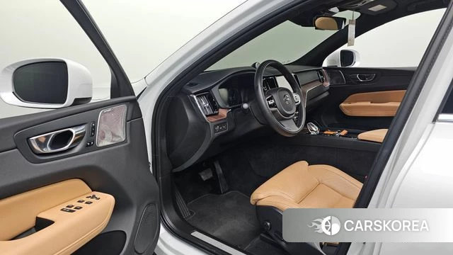 Volvo XC60 second Generation id 4906655 из Кореи 30