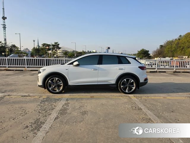 Audi Q4 e-Tron (F4) id 4243473 из Кореи 18