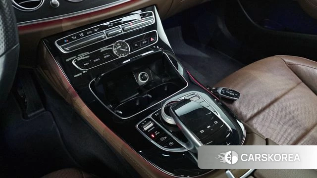Mercedes-Benz E-Class W213 id 5029516 из Кореи 30