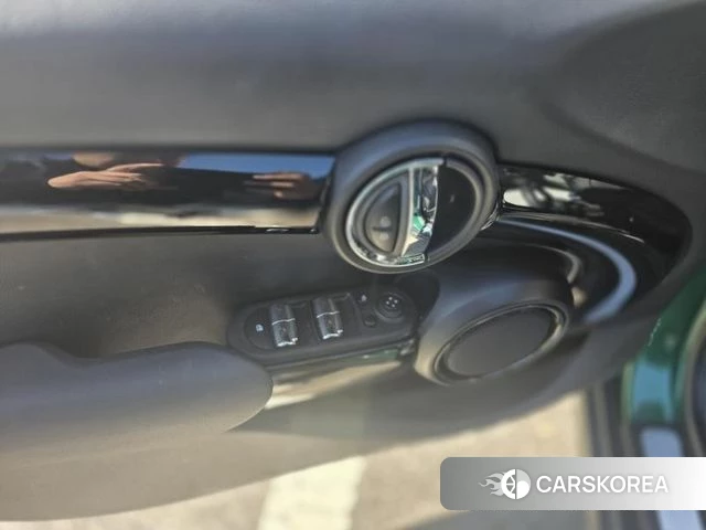 Mini Cooper id 5027972 из Кореи 14