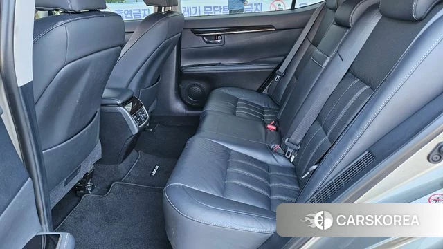 Lexus New ES300h id 4937856 из Кореи 14