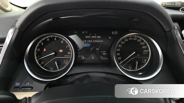 Toyota Camry (XV70) id 4952909 из Кореи 29