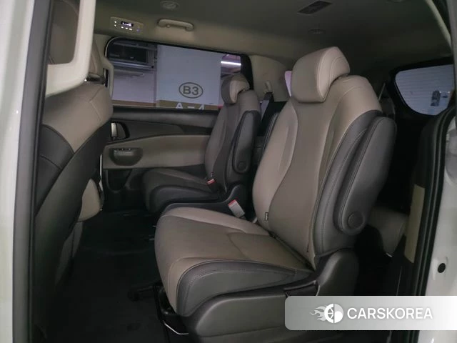 Kia The New Carnival 4th Generation id 5015682 из Кореи 8