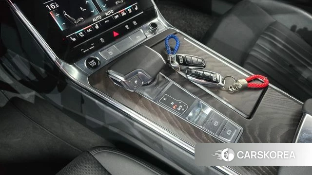 Audi A6 (C8) id 4708016 из Кореи 30