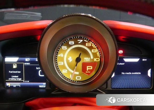 Ferrari F8 Spider id 4997625 из Кореи 18